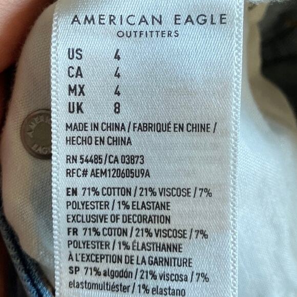 American Eagle Outfitters Womens Shorts Blue Denim Midi Distressed Stretch 4 - Picture 6 of 11